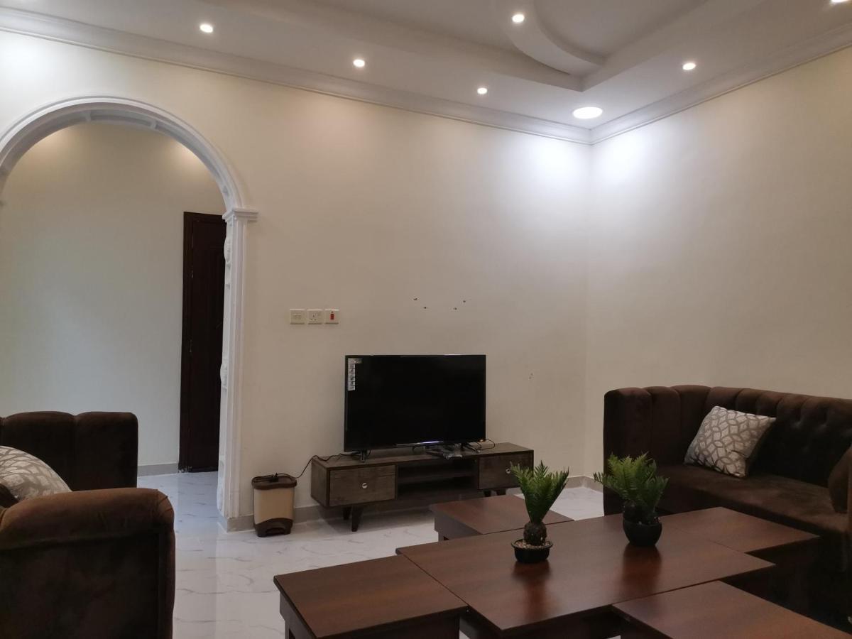 Al Shadi Apartments Yanbu Exterior photo
