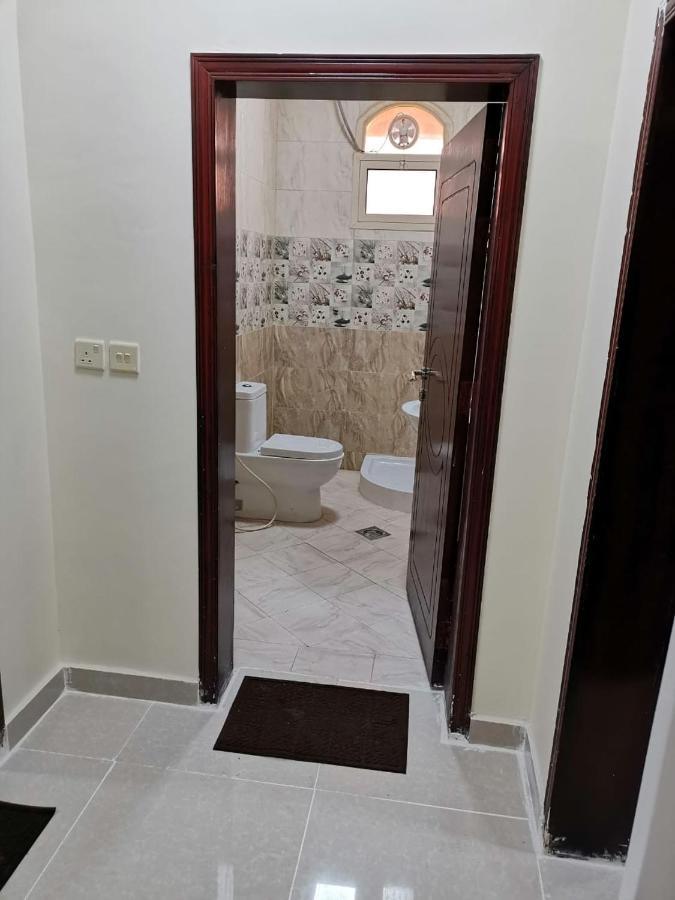 Al Shadi Apartments Yanbu Exterior photo